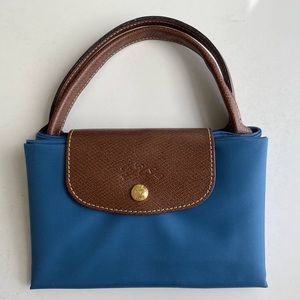 Never Worn Longchamp Le Pliage (M) Folding Handbag